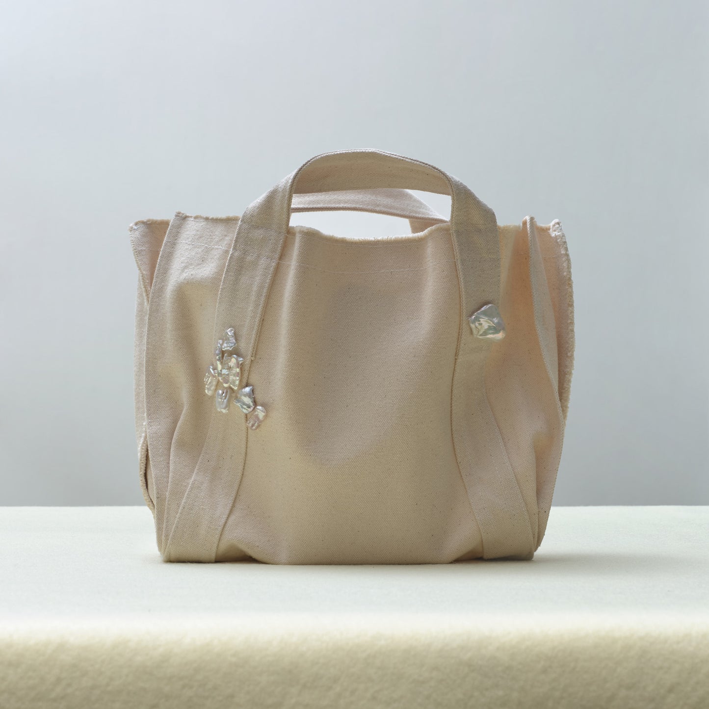 DAILY TOTE — NATURAL PEARL